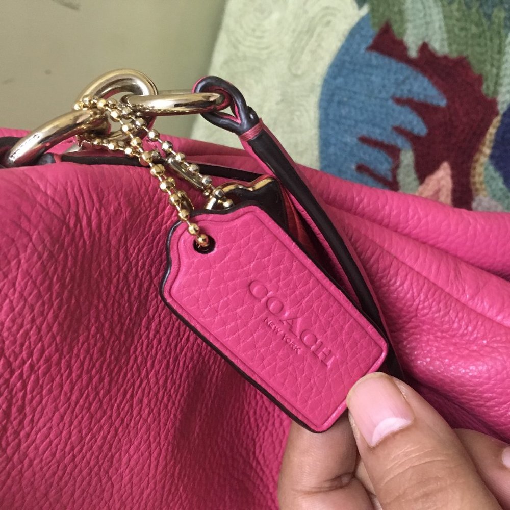 Authentic Coach Phoebe Shoulder Handbag Dahlia - Picture 9 of 12